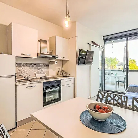 Marina Di San Lorenzo By Interhome *